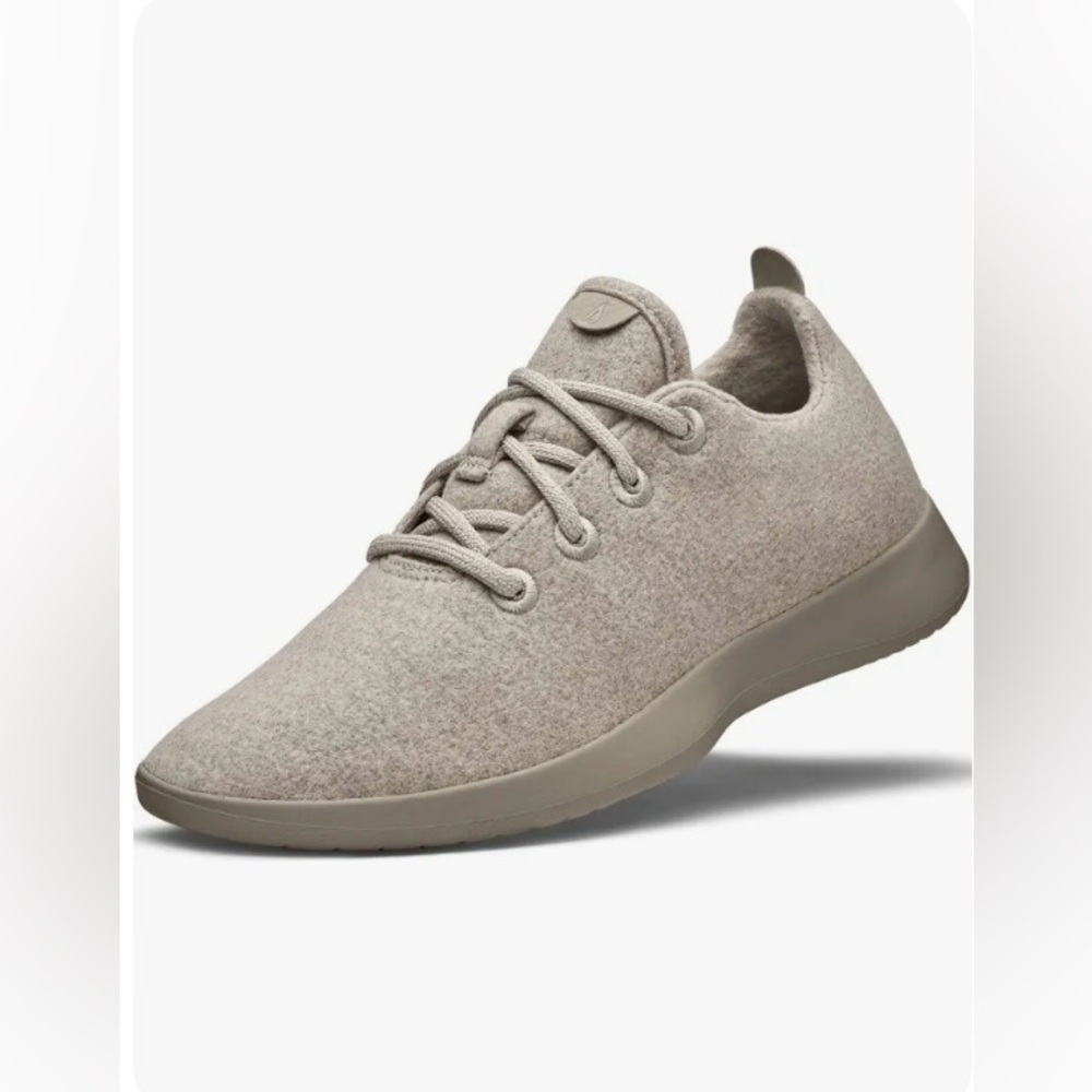 Allbirds Women’s Wool Runner in Beige Size W7